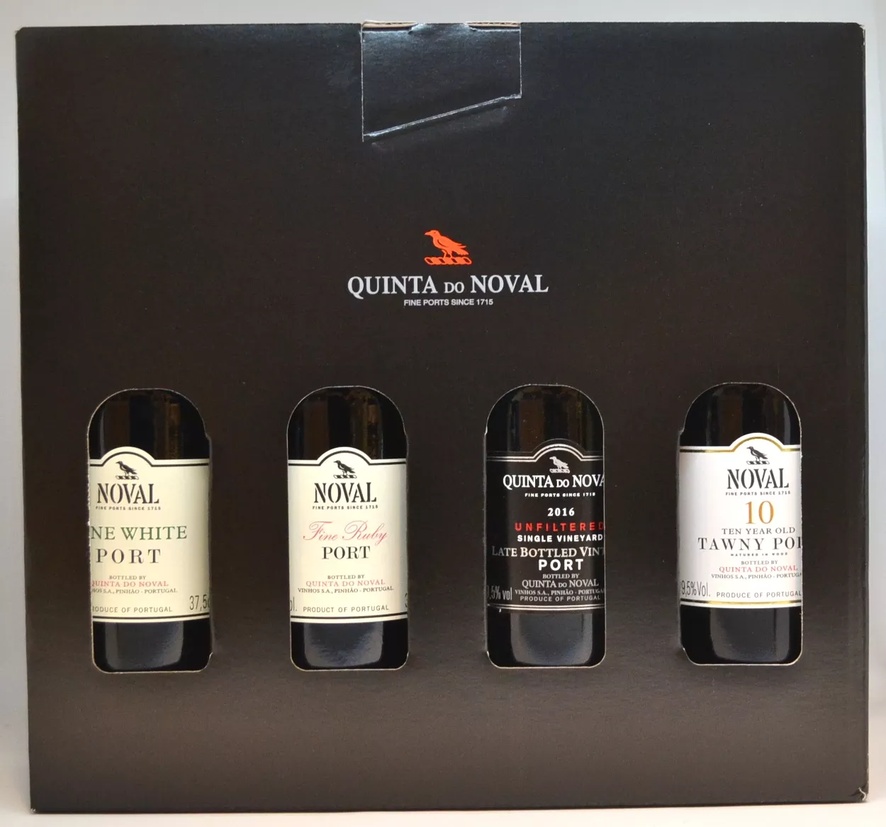 Noval 4 x 37,5 cl i Gaveæske 19,5% 150 cl.