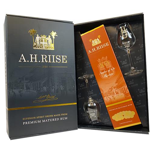 A.H. RIISE X.O. AMBRE D'OR RESERVE MED 2 GLAS 70 cl 42%