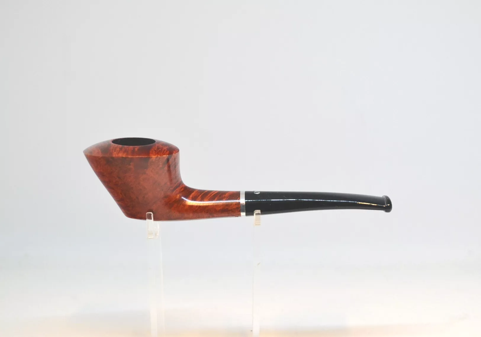 Stanwell Favorite Model 24 LB Light Poleret