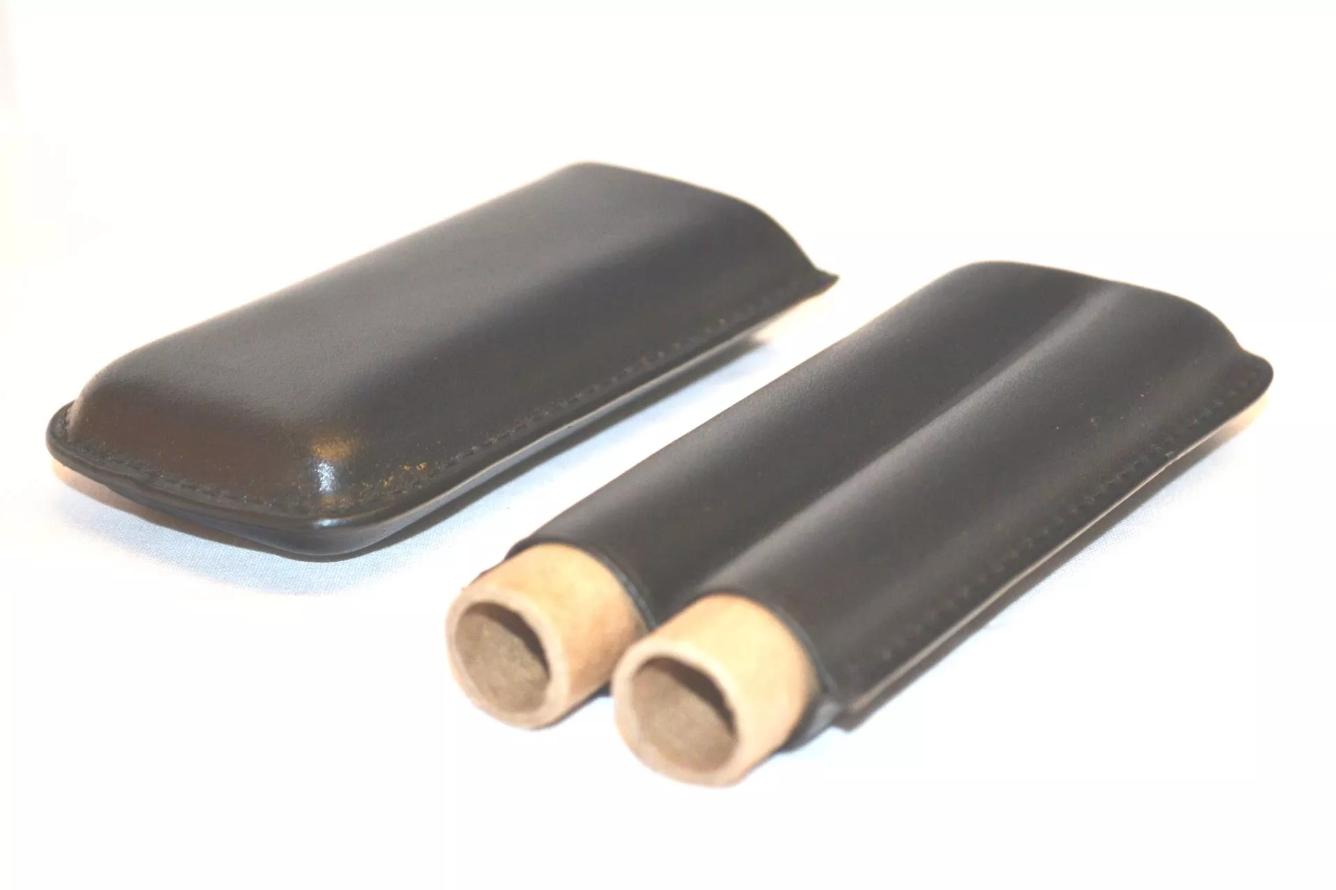 Cigaretui til 2 cigarer i læder