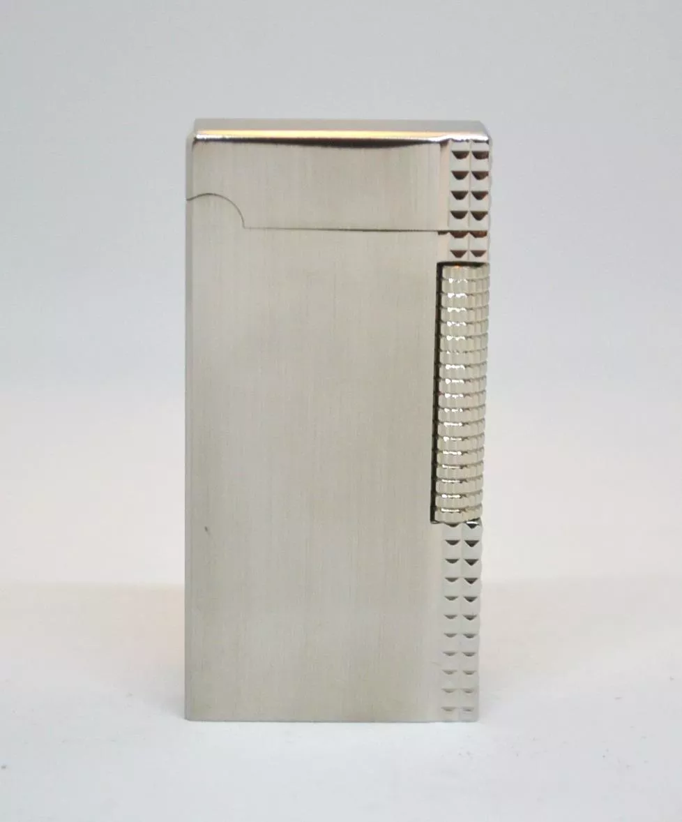 Lighter Stål Hairline